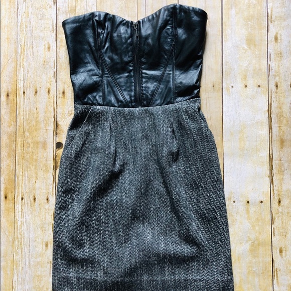 bebe Dresses & Skirts - 🆕 bebe Leather Tweed Bustier Strapless Dress sz 0